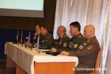 V Bratislave rokovali experti k vstavbe bojovej skupiny E krajn V4