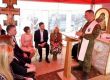 Modlitba štábneho kaplána 11. brigády VzS Nitra s Jill Biden vo Vyšnom Nemeckom